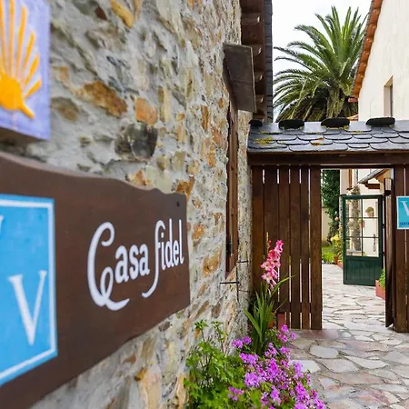 Vivienda Vacacional Casa Fidel Holiday home